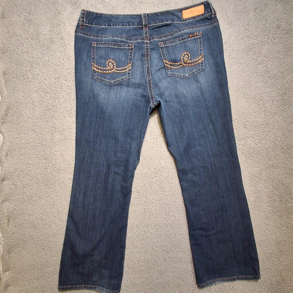 Seven7 Bootcut Jeans Women 18W (actual 42x30.5) Stretch Denim Contrast Stitching